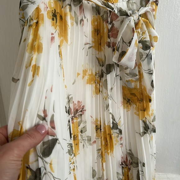 Womens Sandra Darren Sleeveless Floral Pleated Chiffon Maxi Dress-Easter dress - Picture 6 of 8